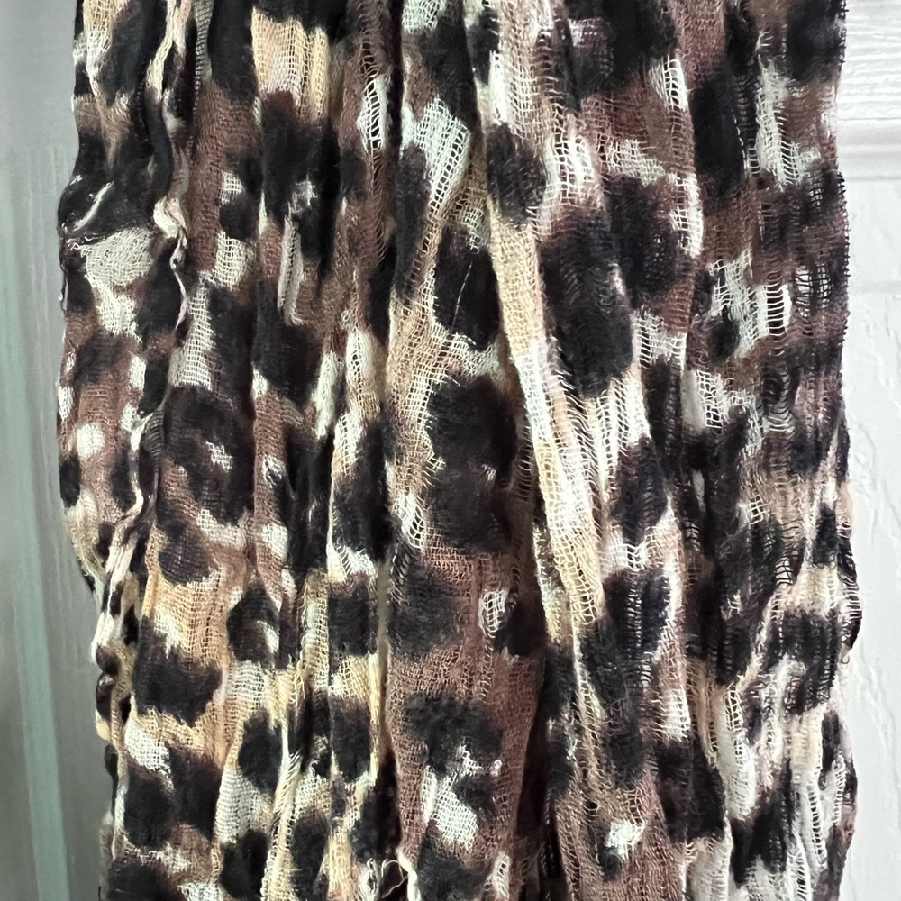 Leopard Print Infinity Scarf - Picture 2 of 2